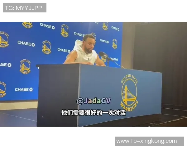 库里回应追梦与科尔争执称会以职业方式妥善处理此事